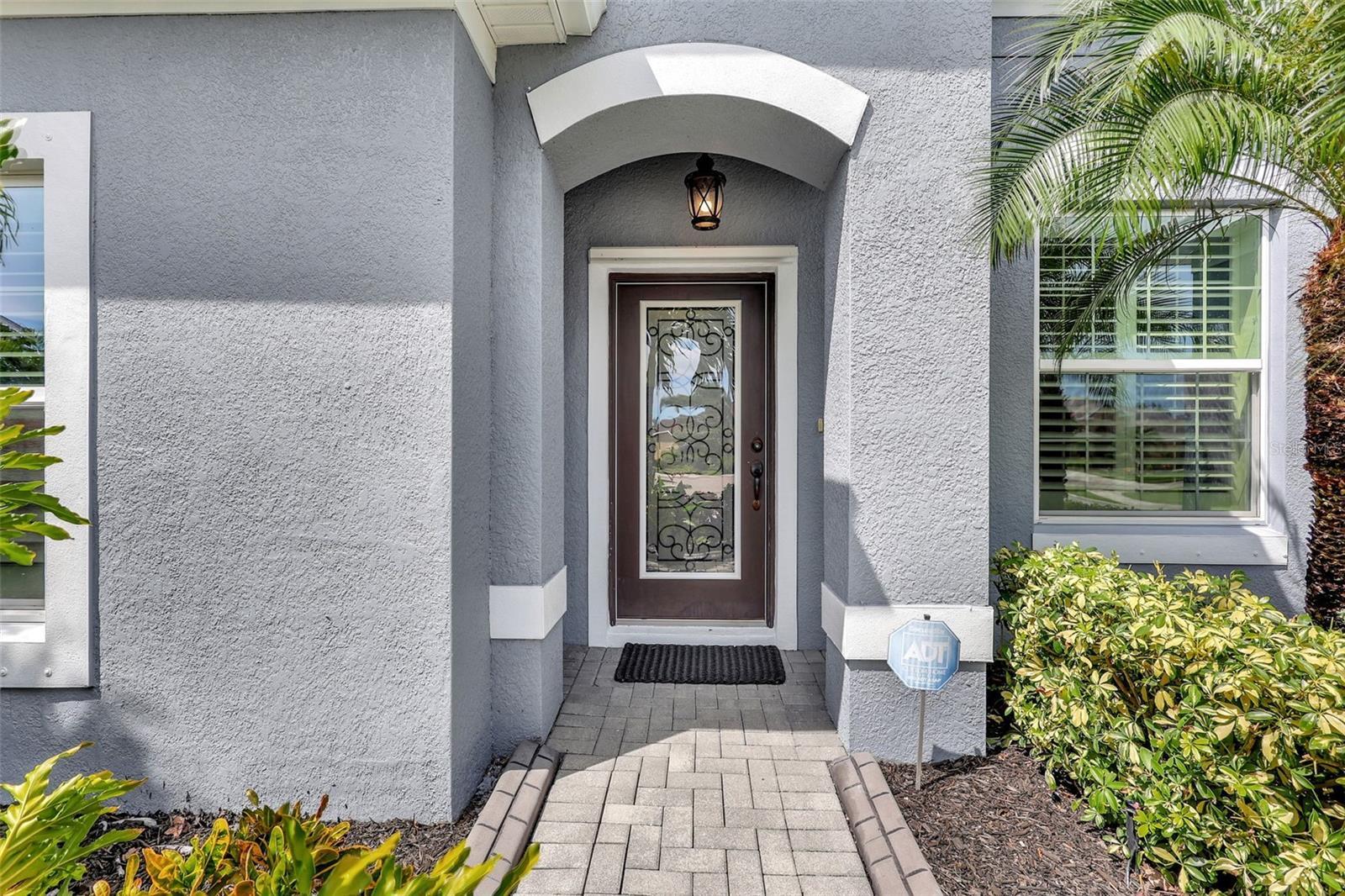 Property Photo: 11909 Persian Terrace FL 34212