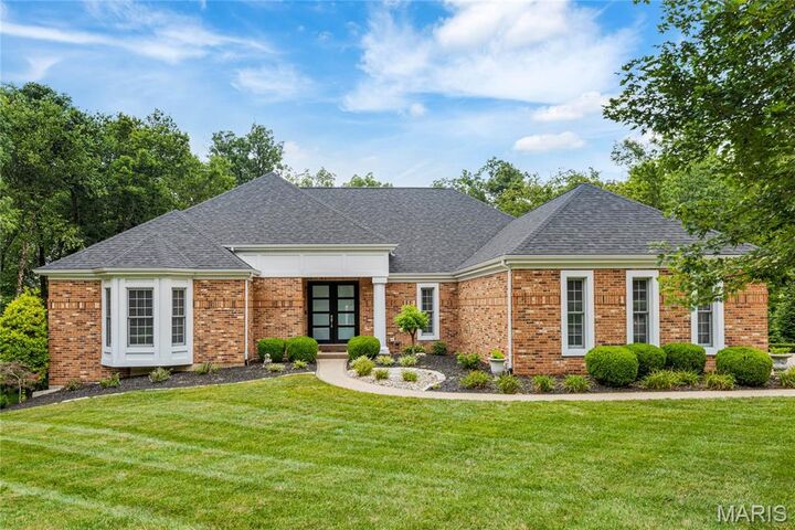 754 Southbrook Forest  Weldon Spring MO 63304 photo