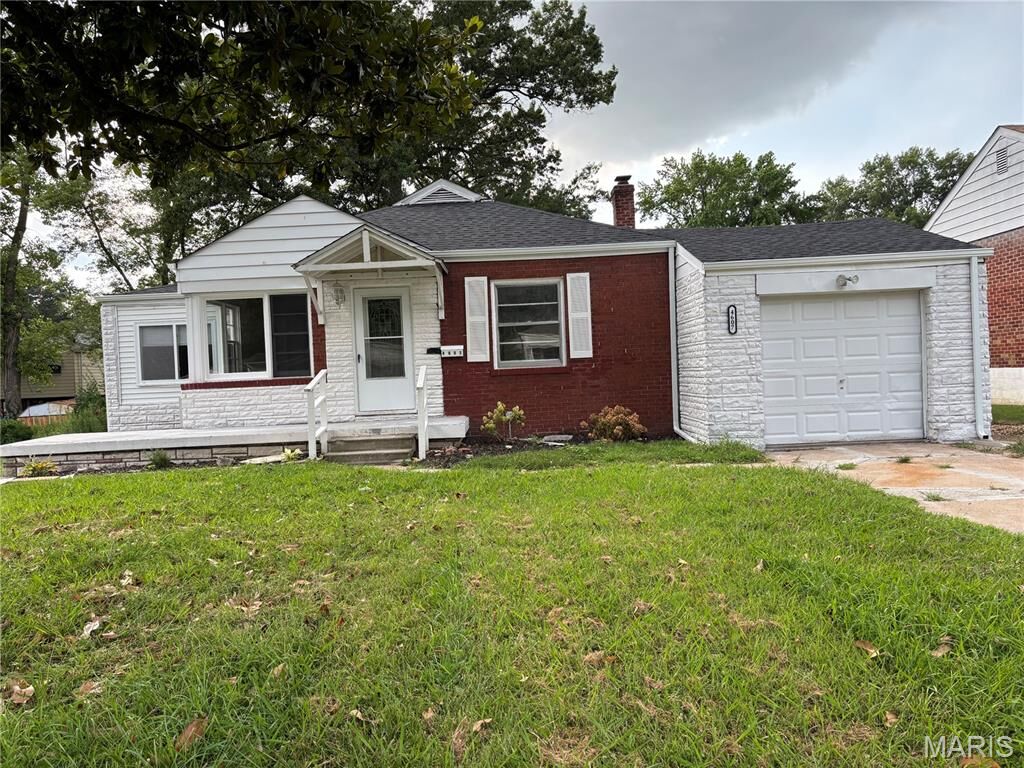 Property Photo: 4607 Fletcher Street MO 63121