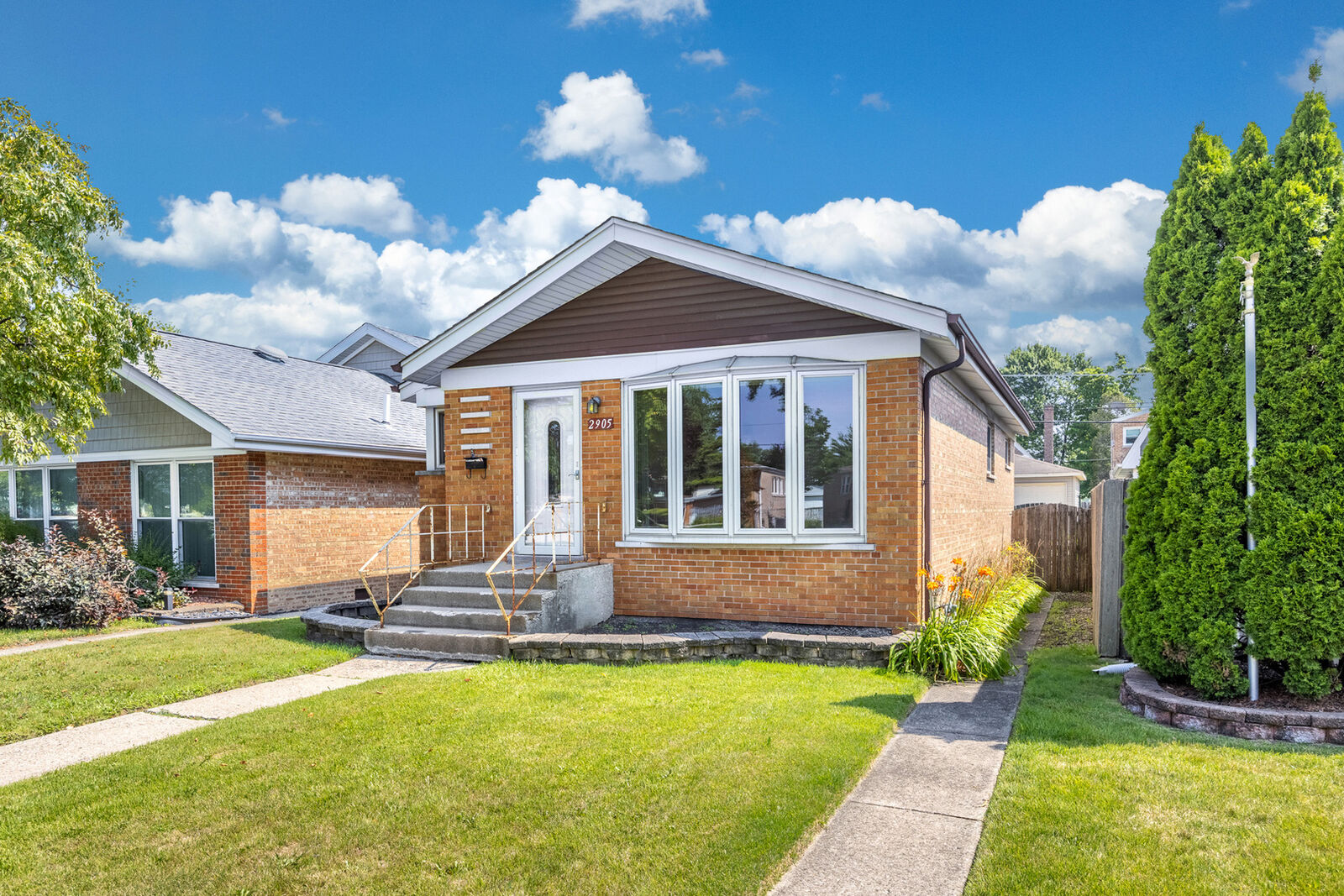 Property Photo: 2905 W 102nd Place IL 60655