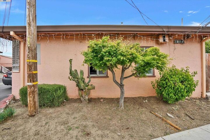 Property Photo: 21806 Meekland Ave CA 94541
