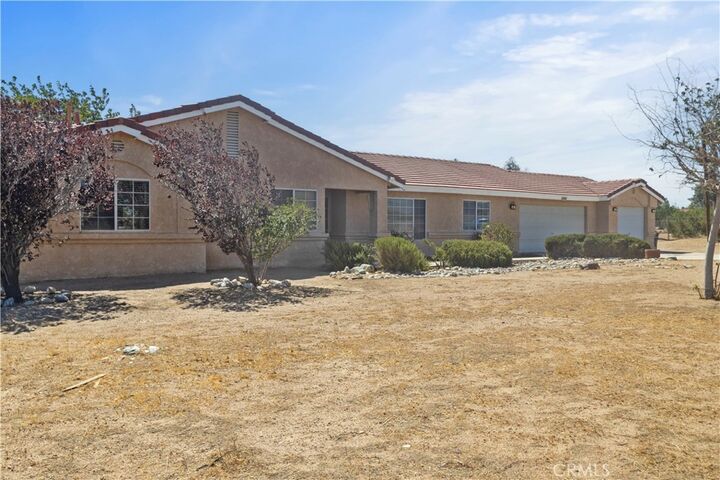 Property Photo:  10385 Braceo Street  CA 92344 