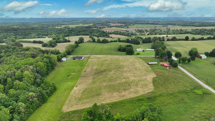 192 Nubia Rd  Westmoreland TN 37186 photo