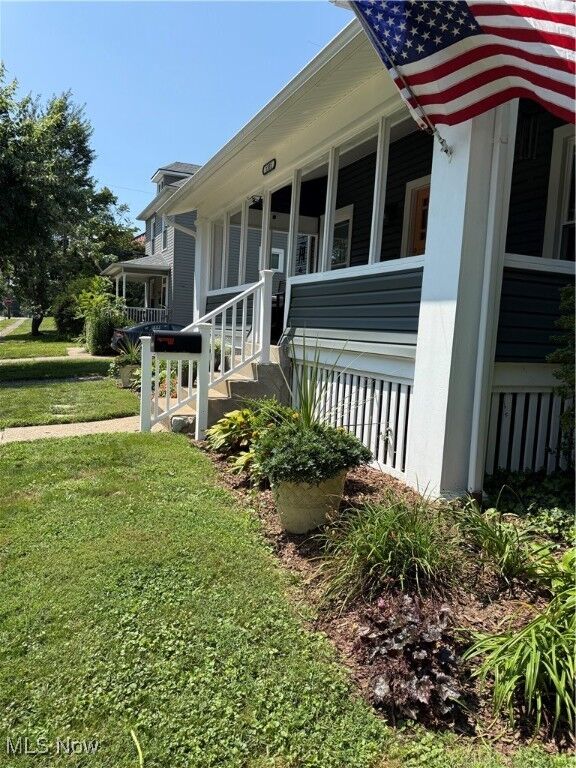 Property Photo:  1331 Hazel Avenue  OH 43701 