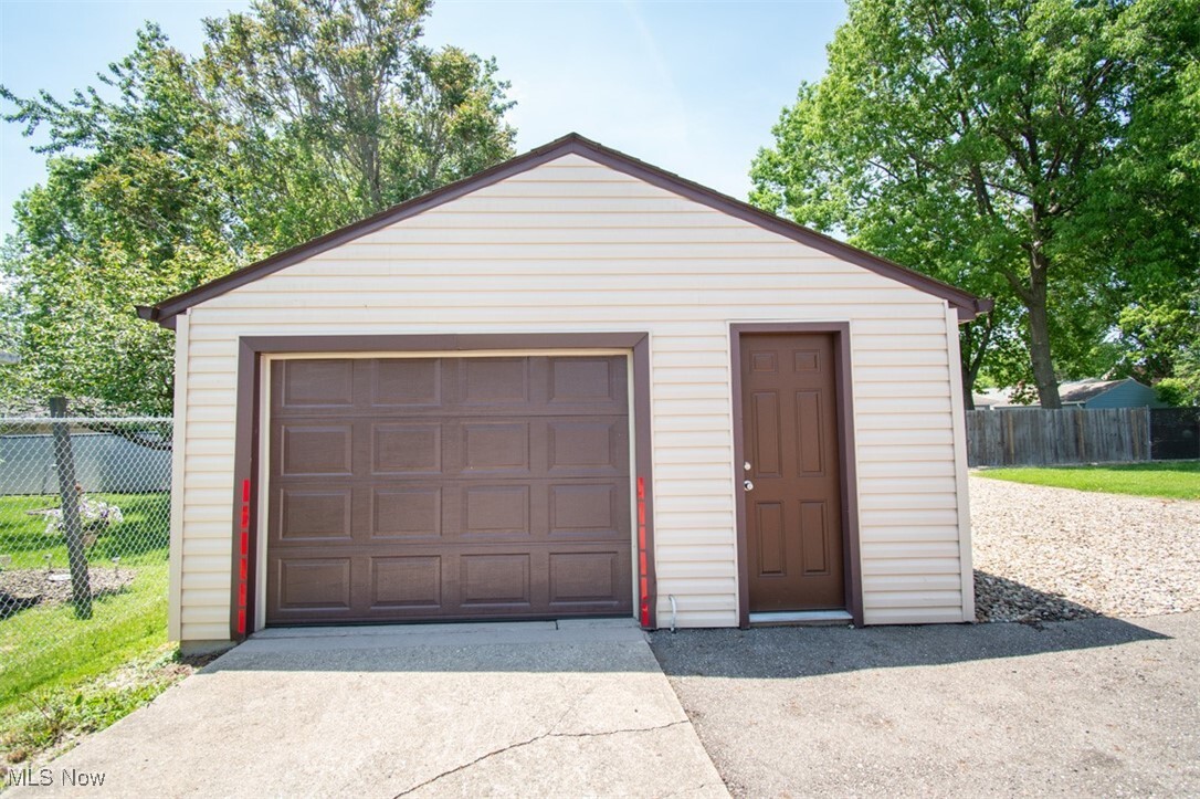 Property Photo: 212 N Navarre Avenue OH 44515