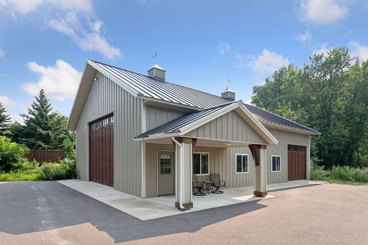 Property Photo: 2125 Heritage Trail MN 55359