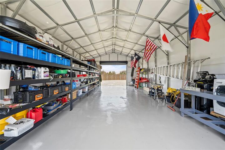 Property Photo: 8041 Drew Drive TX 76065