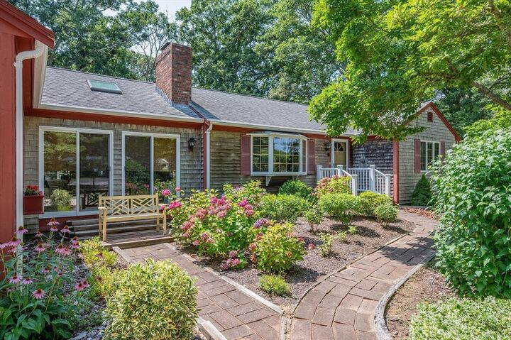 Property Photo:  25 Massasoit Trail  MA 02642 