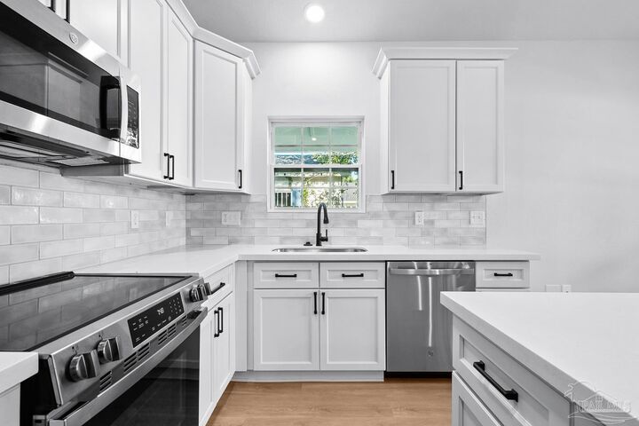 206 W Winthrop Ave  Pensacola FL 32507 photo