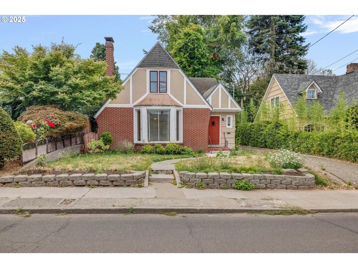 4434 E Burnside St  Portland OR 97215 photo