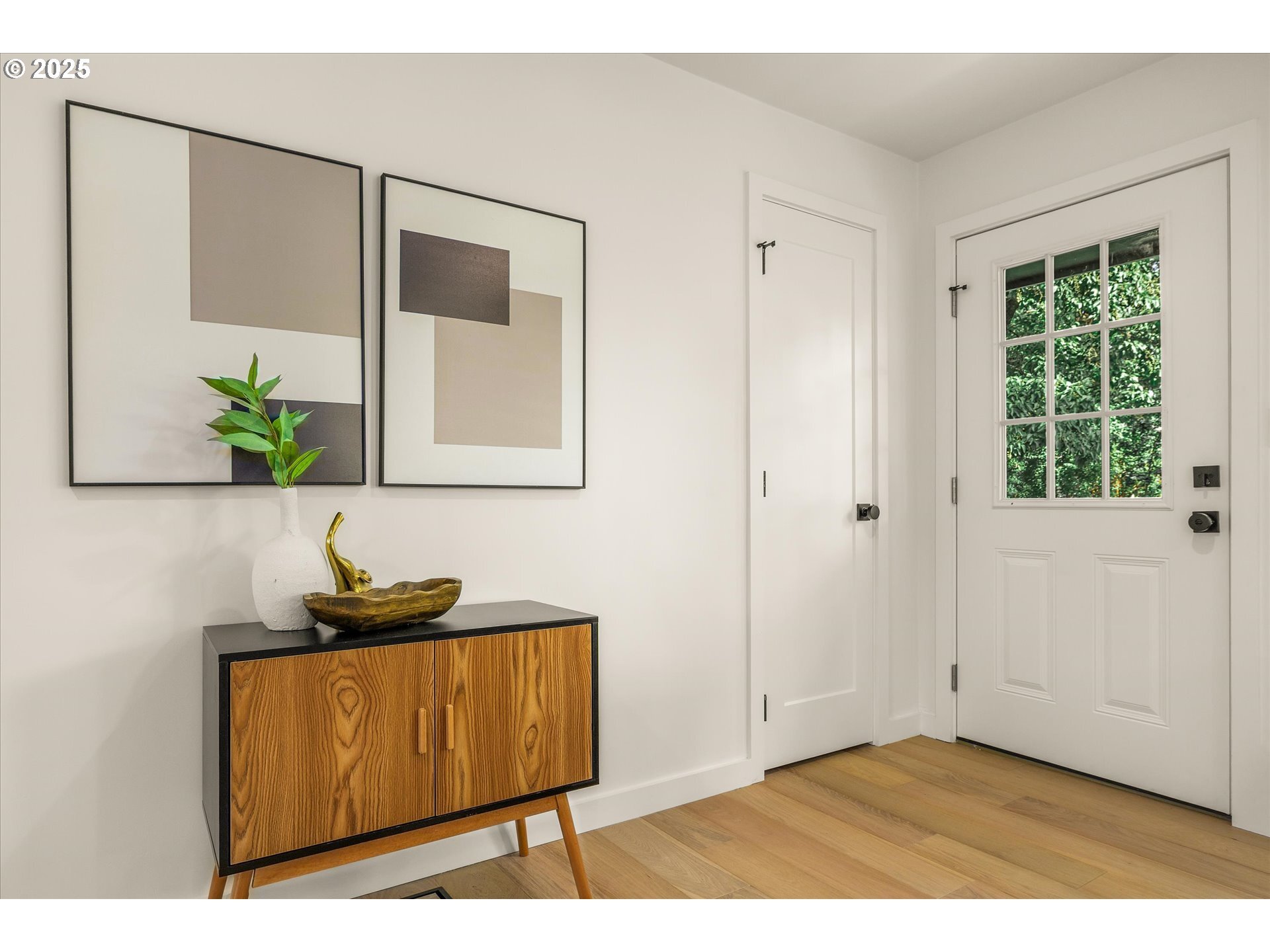 Property Photo: 3216 SE Wister St OR 97222