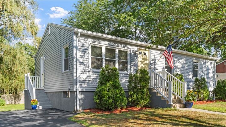 25 Douglas Circle  Smithfield RI 02828 photo