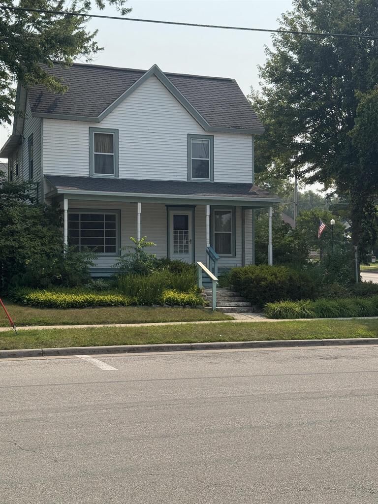 Property Photo: 524 South Street WI 54941