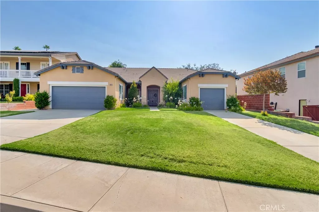 Property Photo:  38932 Cherry Point Lane  CA 92563