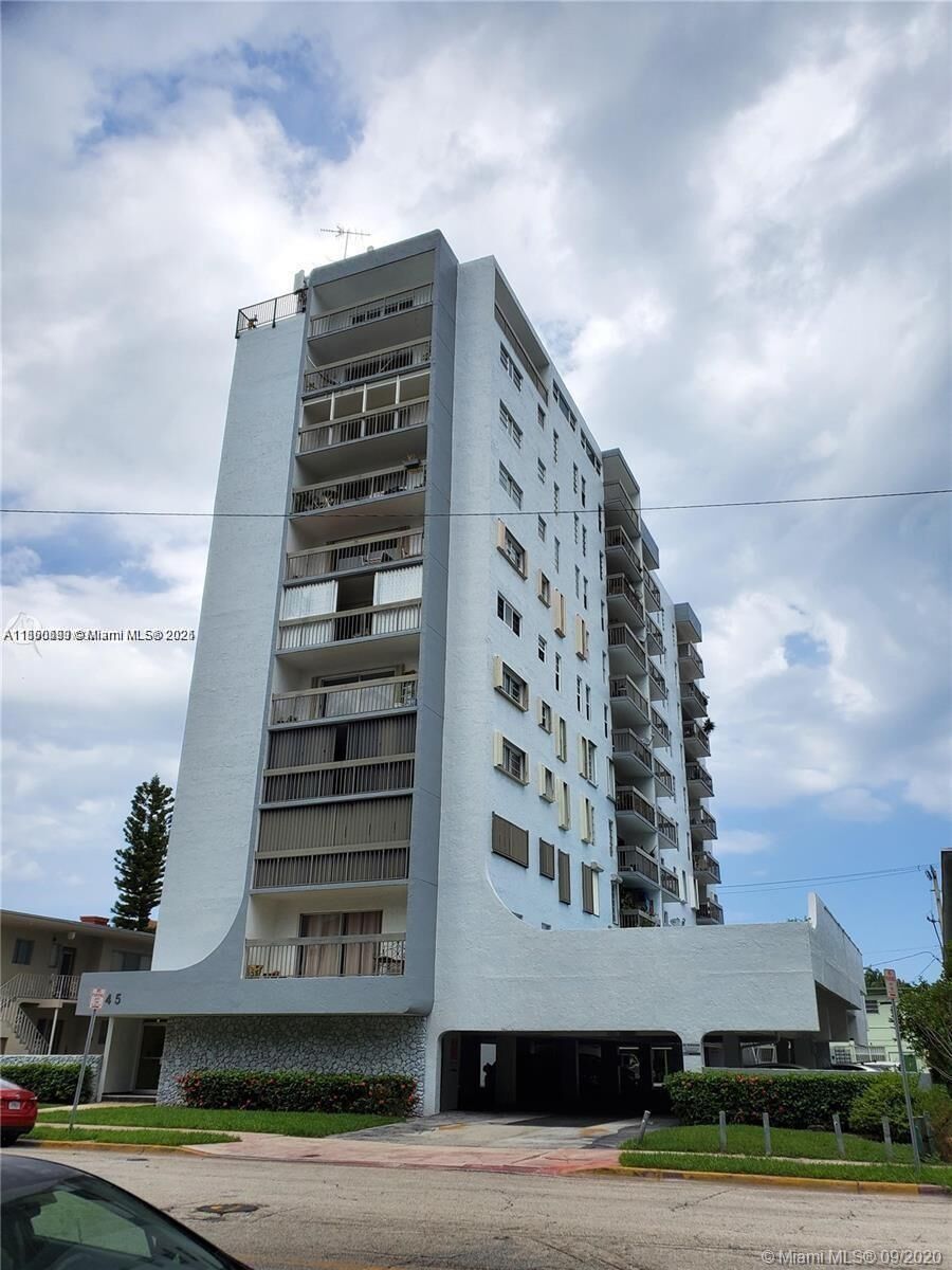 Property Photo: 1345 West Ave 702 FL 33139