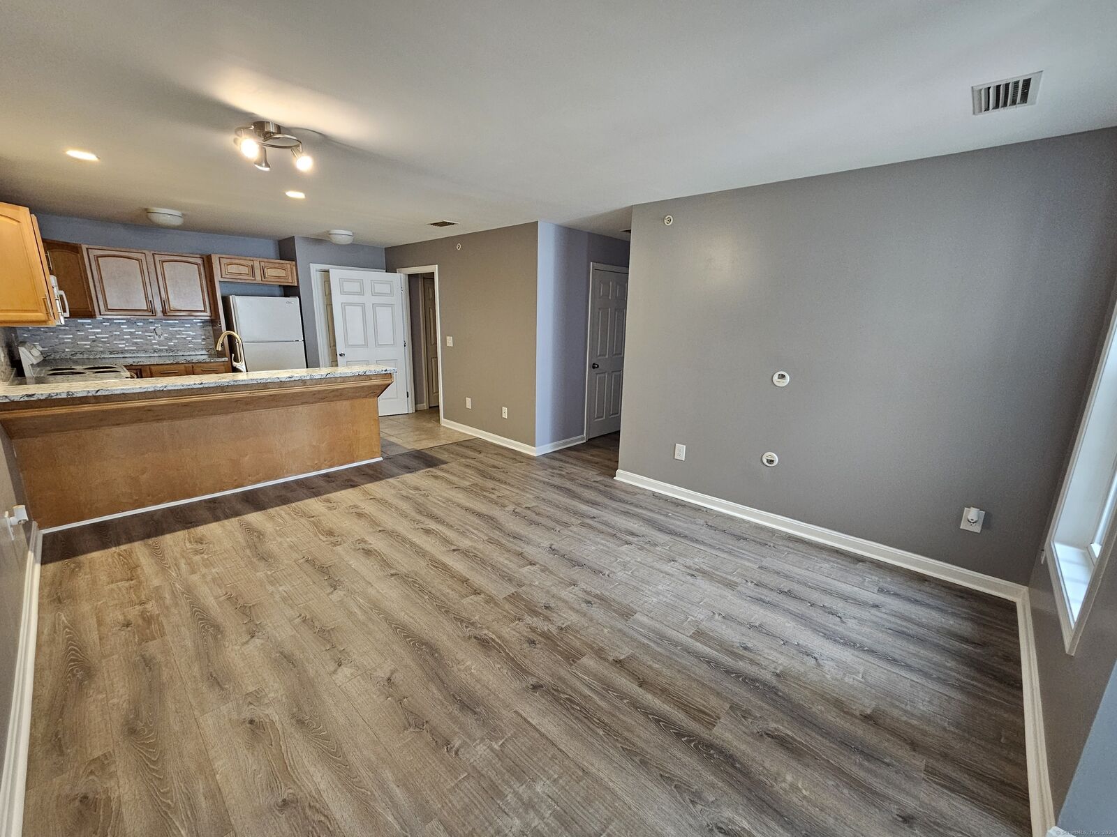 Property Photo: 136 Meridian Street 110 CT 06340