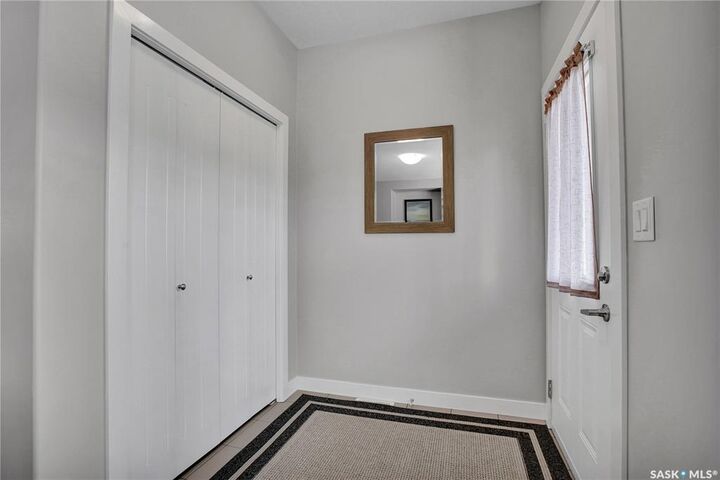 Property Photo:  111 Rosewood Gate N 17  SK S7V 0E5 