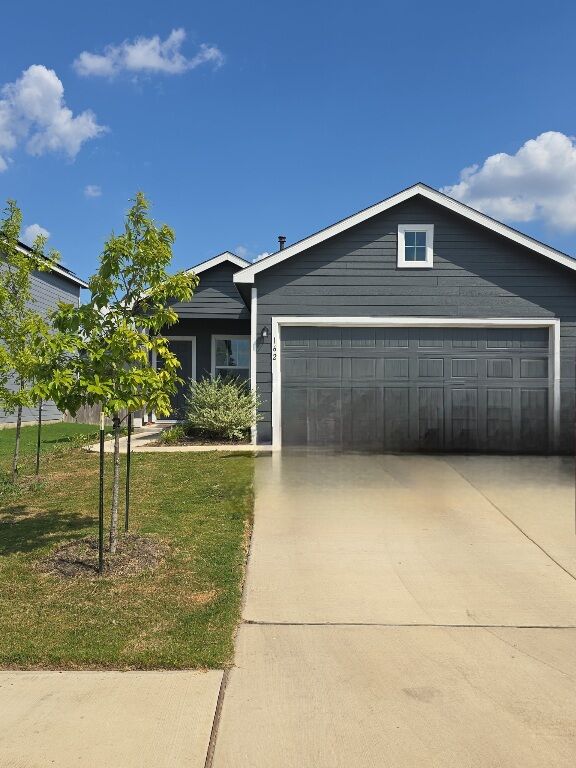 Property Photo: 162 Gabbro Gardens TX 78656