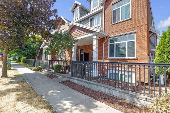 Property Photo: 13971 64 Avenue BC V3W 1Y7