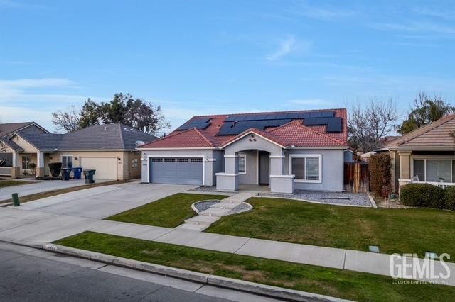 Property Photo: 11408 Presidential Road CA 93312