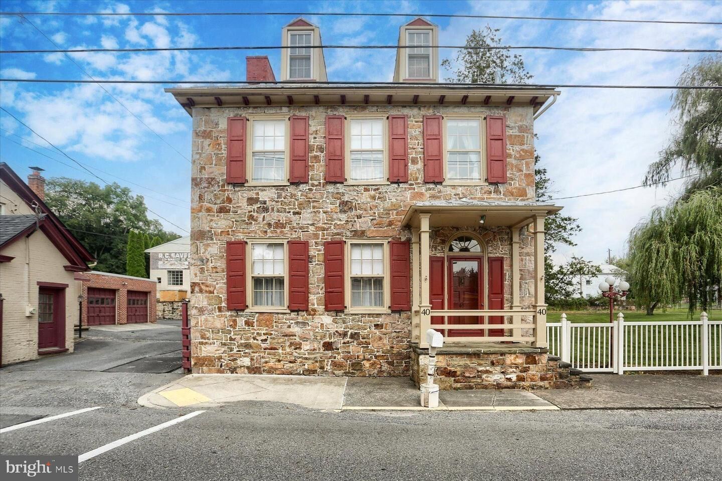 Property Photo: 40 N Market Street PA 17062