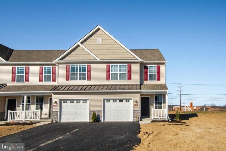 Property Photo: 6110 Sawgrass Court PA 17111