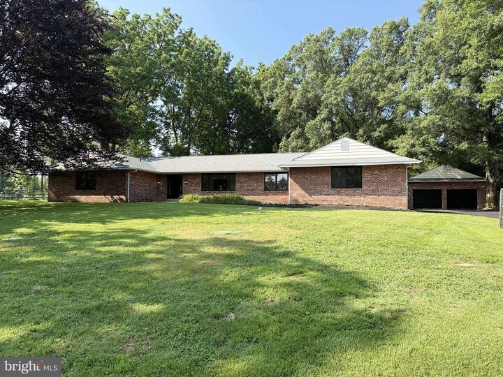Property Photo: 136 Schoolhouse Lane PA 19342