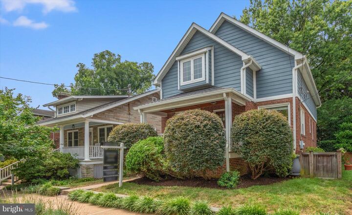 700 Little Street  Alexandria VA 22301 photo