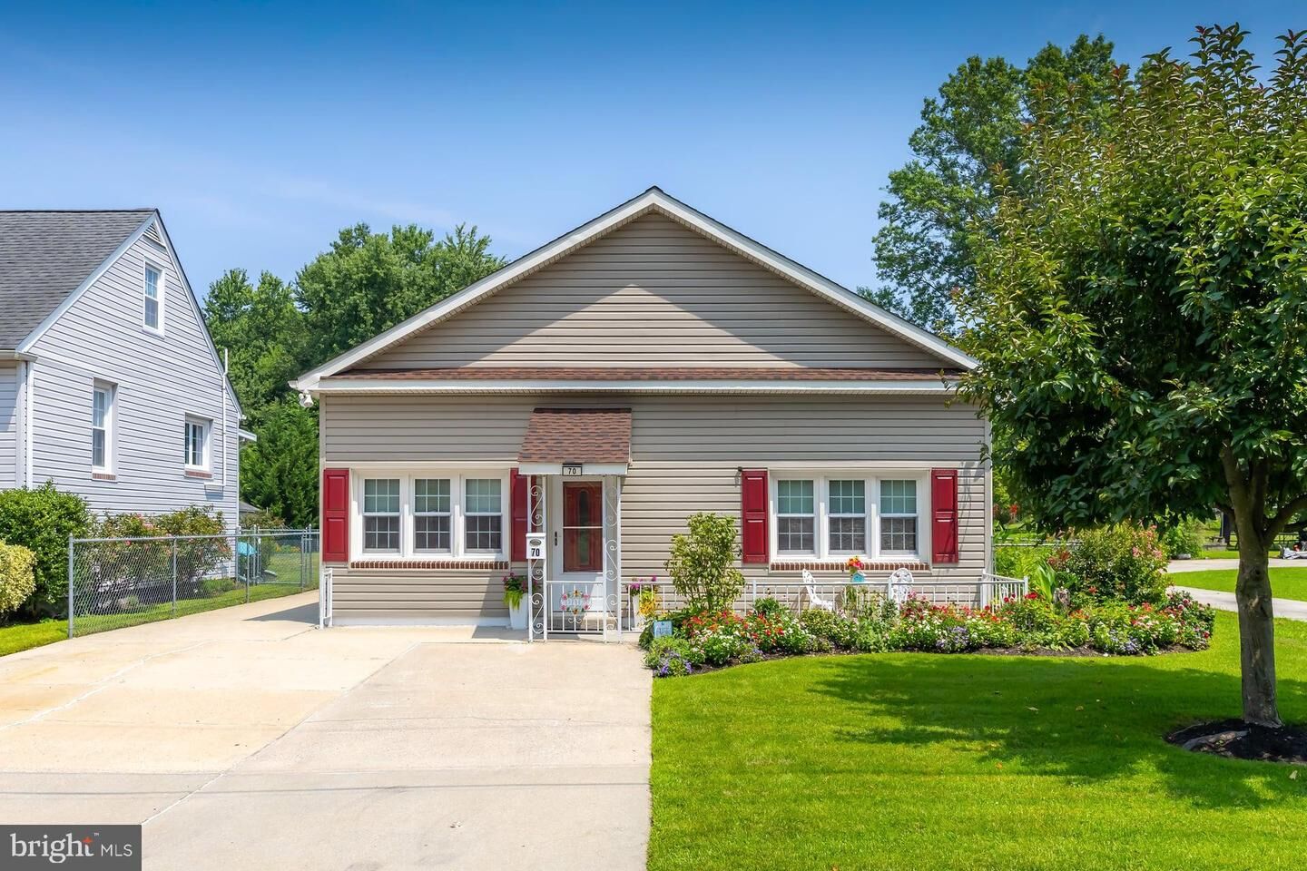 Property Photo:  70 Princeton Avenue  NJ 08096 