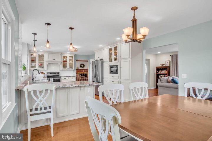 Property Photo:  1393 Lutztown Road  PA 17007 