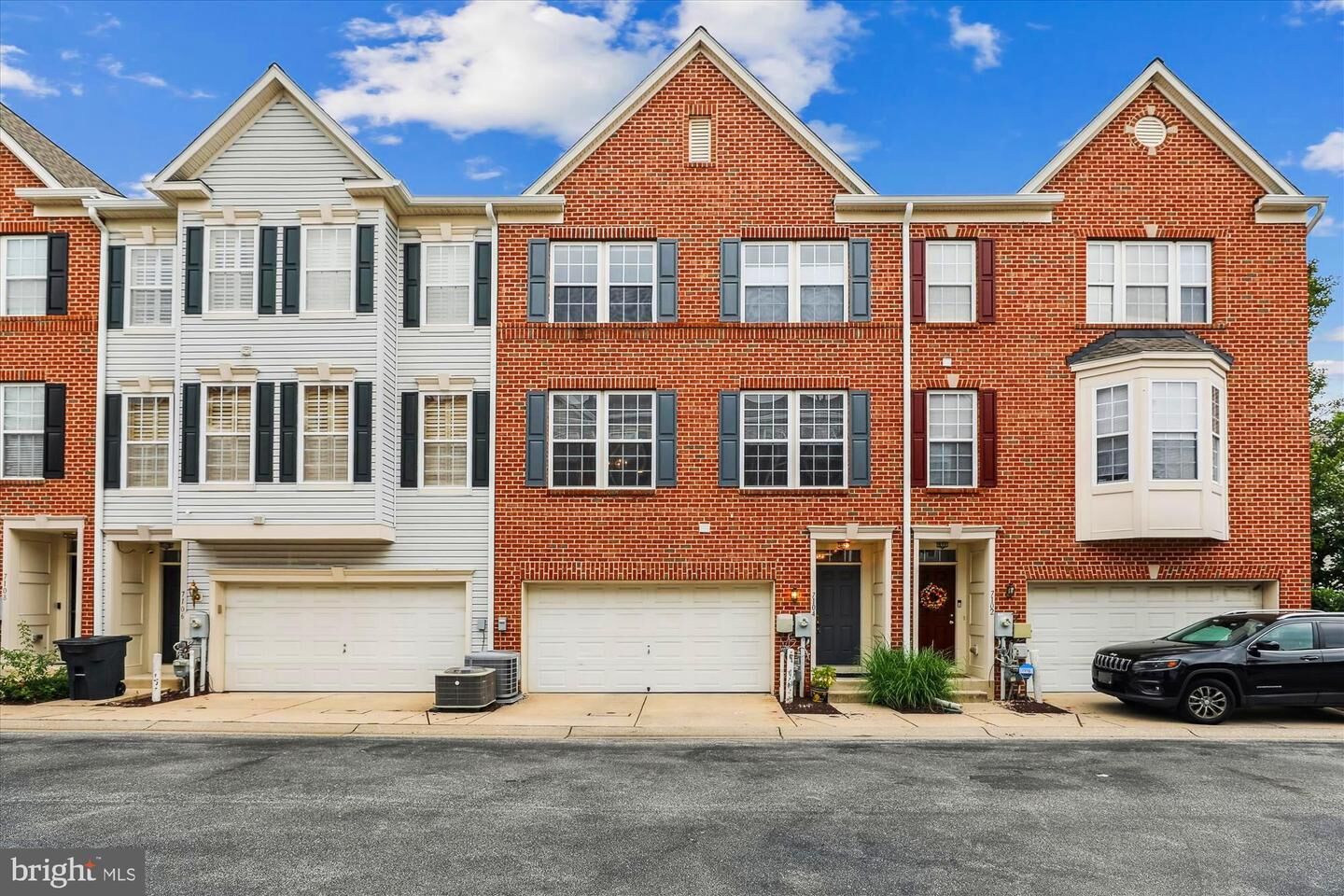 Property Photo:  7104 Silverleaf Oak Road 173  MD 21075 