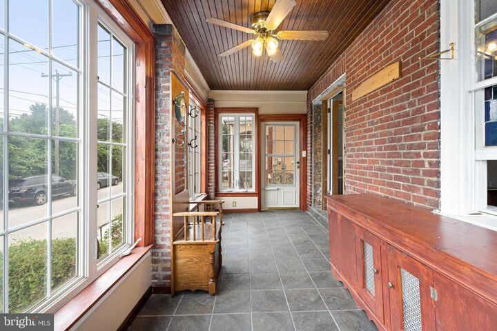 Property Photo:  517 Conarroe Street  PA 19128 