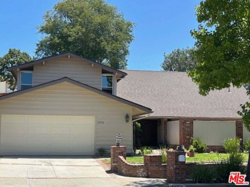 Property Photo: 2276 Westridge Rd CA 90049