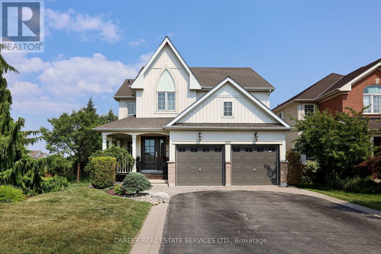 Property Photo: 1091 Trail Valley Drive ON L1K 2W2