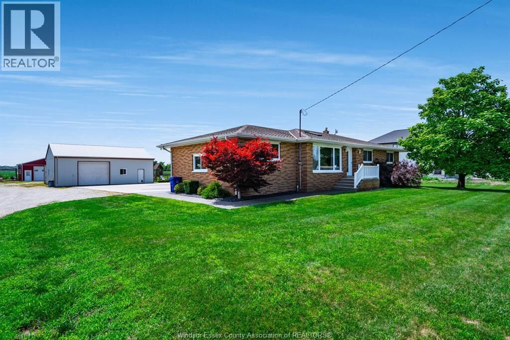 Property Photo:  252 Road 7 East  ON N0P 2G0 