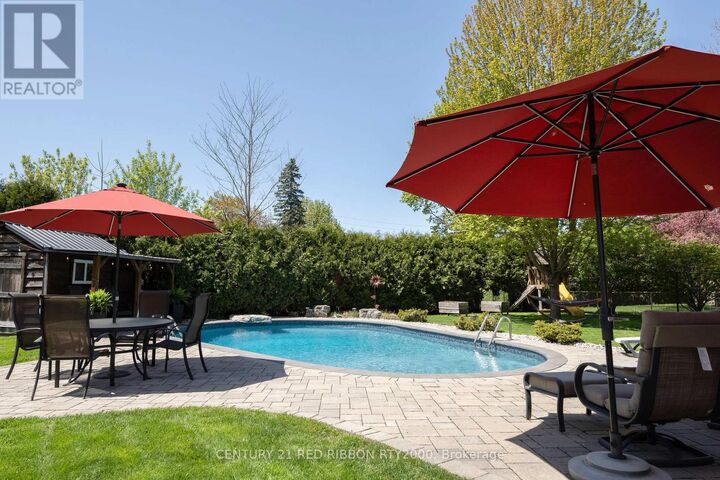 Property Photo: 218 Riverview Drive ON N7G 2G3