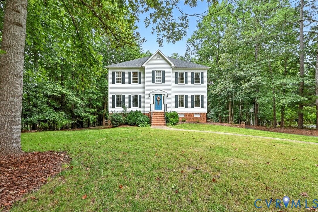 Property Photo: 11931 Dunvegan Court VA 23838