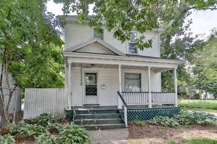 Property Photo: 729 Jefferson Street WI 54403