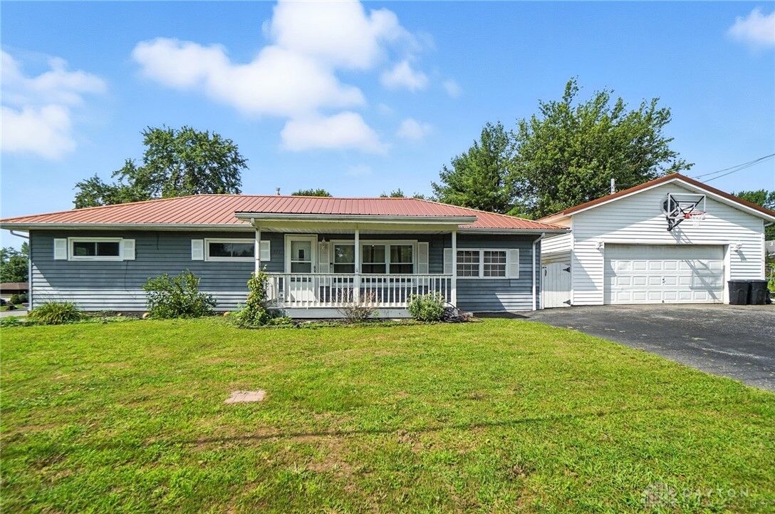 Property Photo: 477 N Columbus Street OH 45107