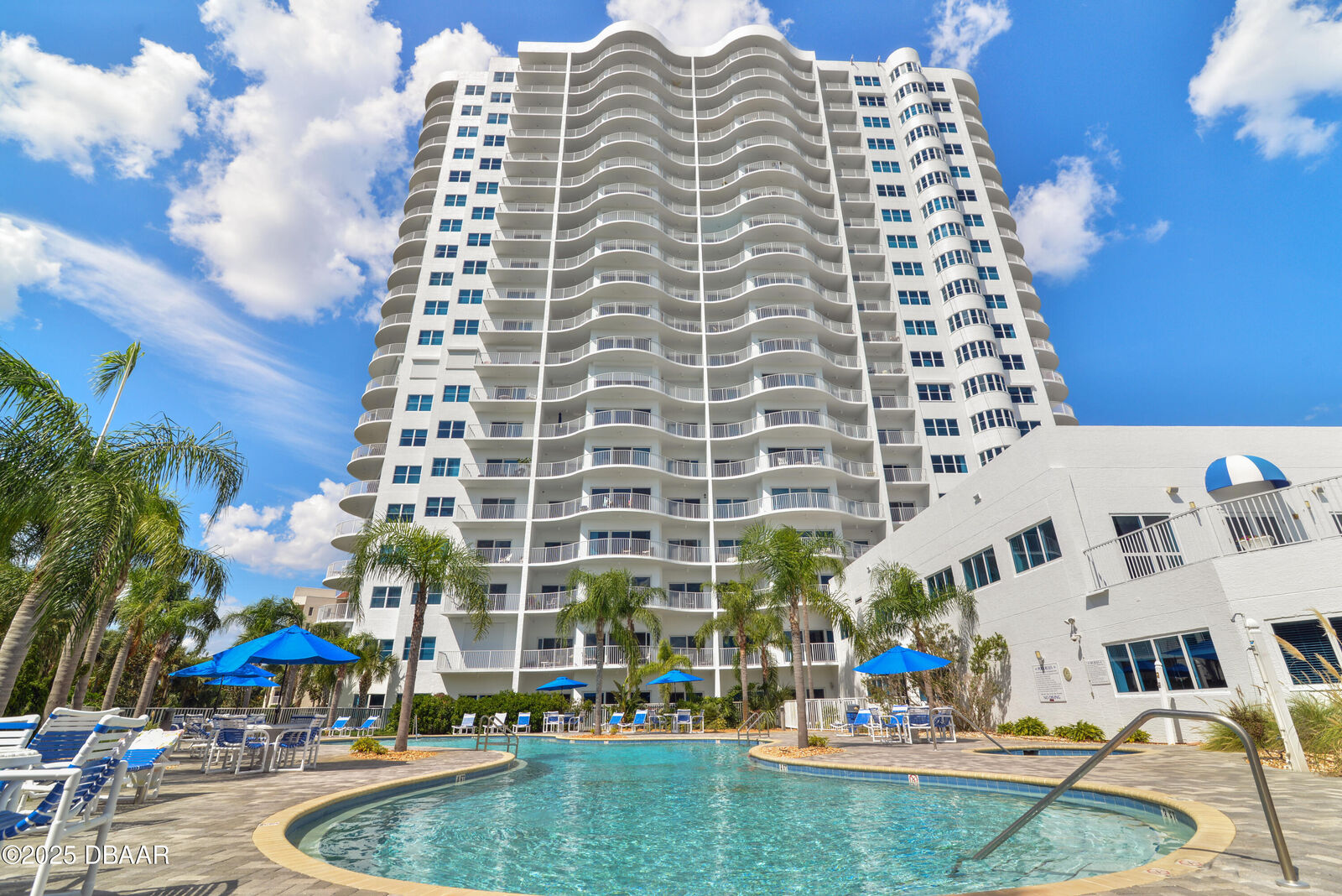 Property Photo:  2 Oceans West Boulevard 606  FL 32118 