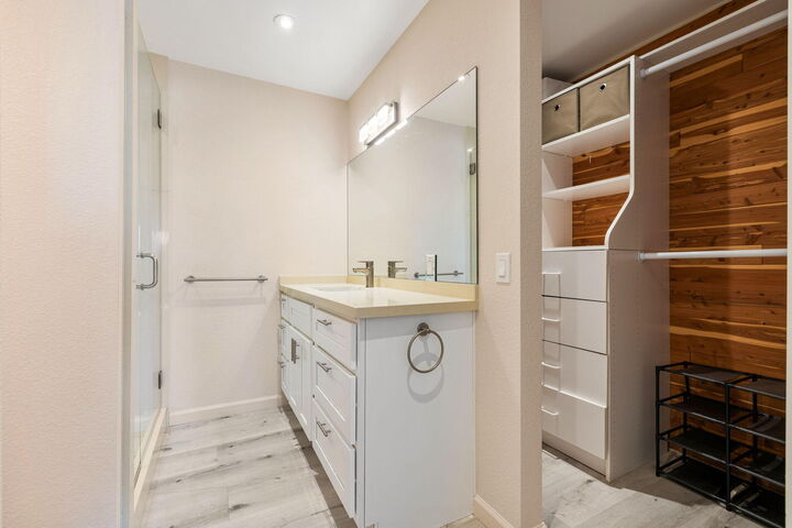 Property Photo: 200 E Racquet Club Road 54 CA 92262