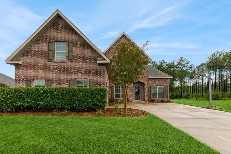 Property Photo: 3362 Citrine Circle FL 32539