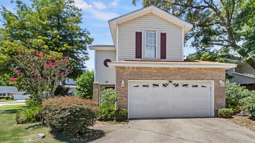 Property Photo:  933 Scenic Oak Lane  FL 32547 