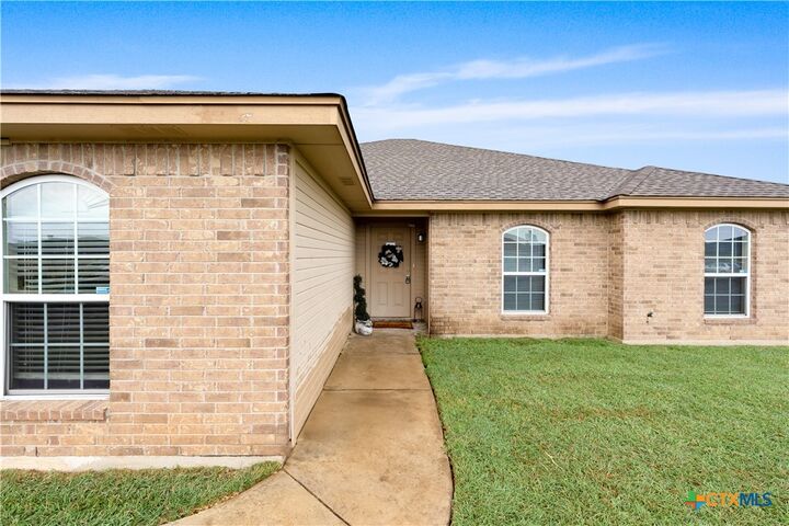 Property Photo: 3806 Ida Drive TX 76549