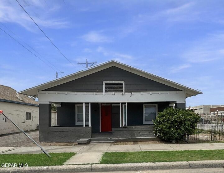 81 N Eucalyptus Street  El Paso TX 79901 photo