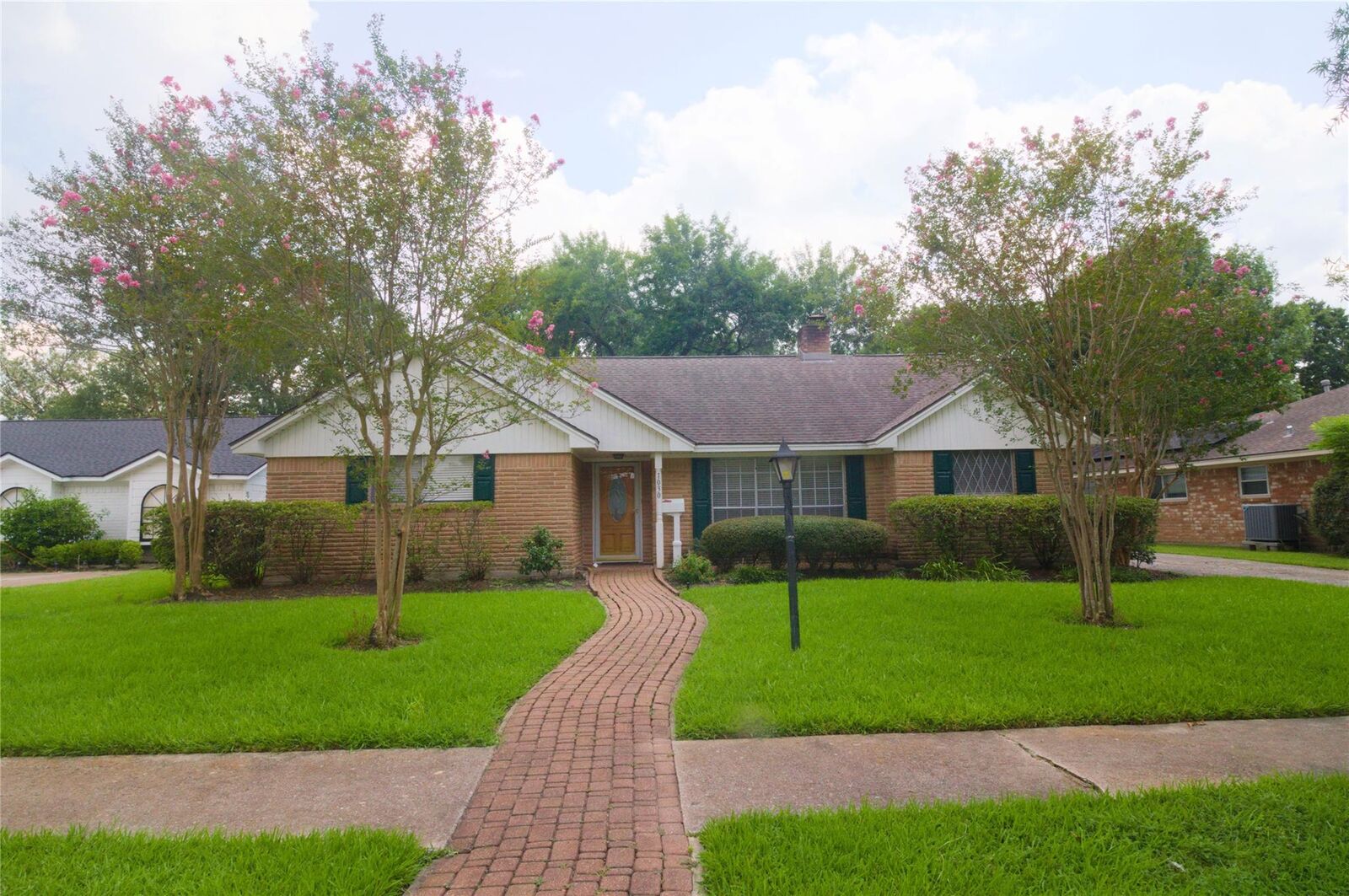 Property Photo: 1030 Montour Drive TX 77062