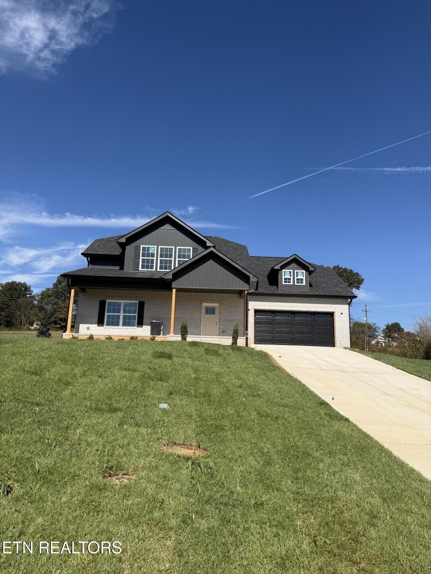 Property Photo:  105 Van Gilder Way  TN 37865 