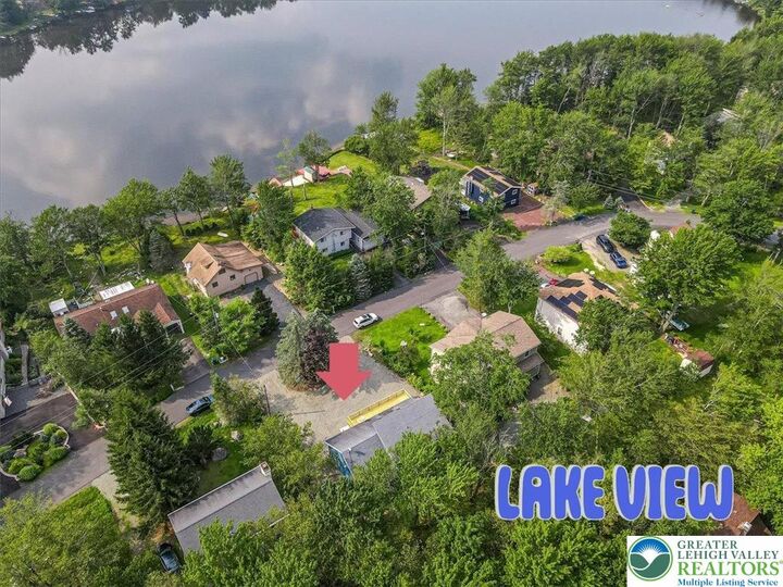 Property Photo:  3197 Carobeth Drive  PA 18466 