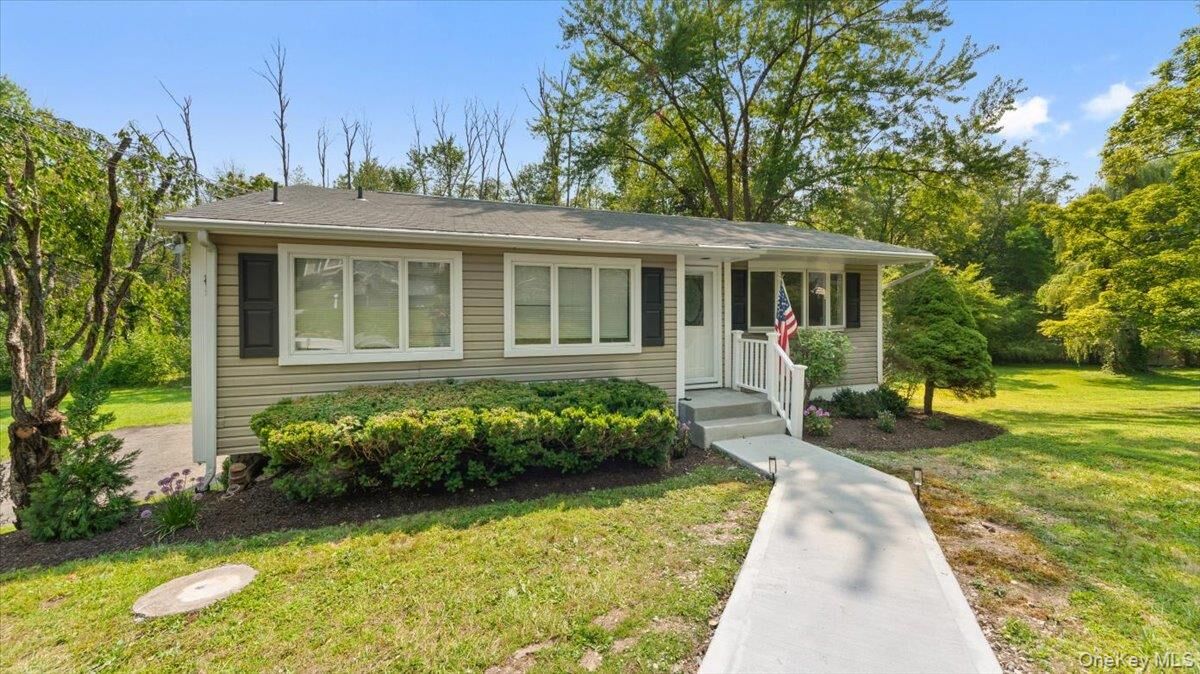 Property Photo: 3468 Ichabod Court NY 10598