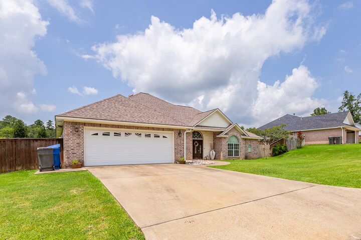 Property Photo:  1706 Juniper  TX 75904 